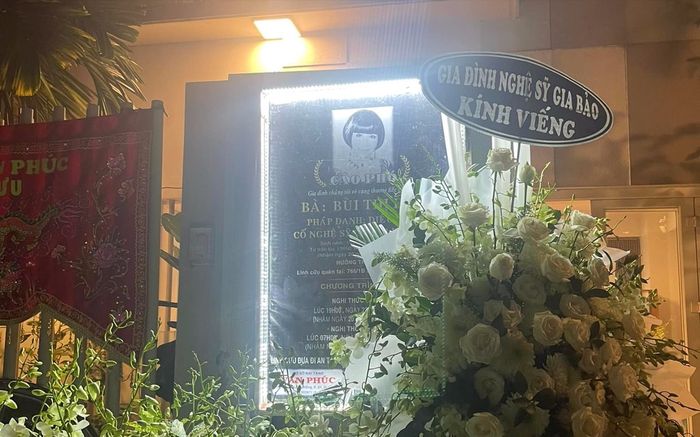 Rơi nước mắt hành động cuối cùng mà NS Thanh Điền dành cho NS Thanh Kim Huệ