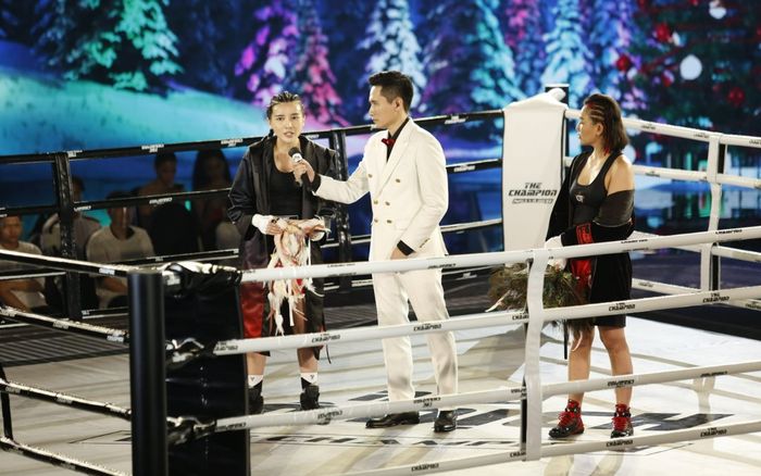 Cao Thái Hà xúc động đọc bài thơ của ba quá cố gửi tặng, tự tin 100% chiến thắng đối thủ tại The Champion