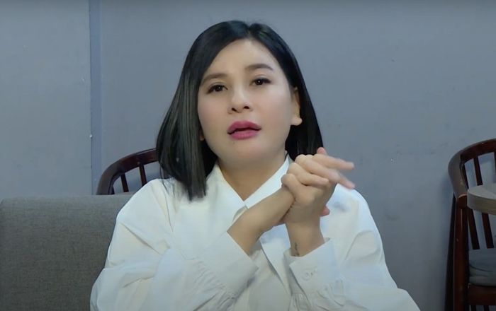 Được hỏi cưới, Cát Phượng khẳng định đang ế nhưng sẽ không lấy chồng