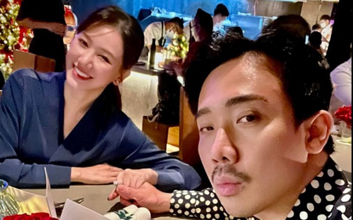 Kỷ niệm 5 năm ngày cưới, Trấn Thành chi mạnh tặng Hari Won quà 1 tỷ đồng