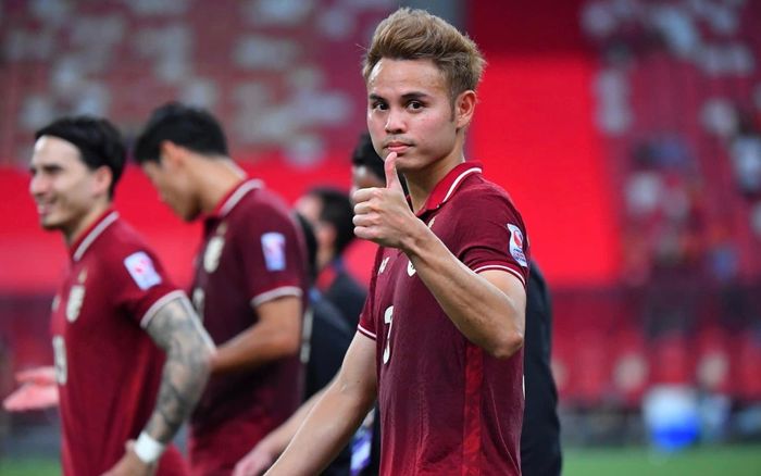 Tuyển Việt Nam phạm lỗi nhiều hơn Thái Lan: Ai đá xấu nhất?