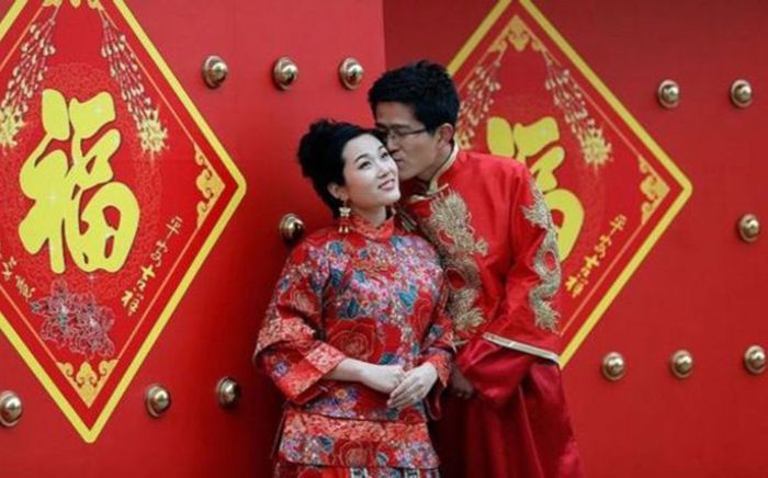 Đặt phòng khách sạn cho đêm tân hôn, chú rể 'chết lặng khi phát hiện cô dâu làm điều này trước ngày cưới