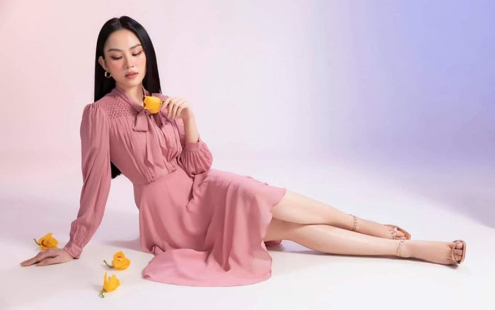Top 5 HHVN Mai Phương đẹp tha thướt, quyến rũ như nàng thơ mùa xuân