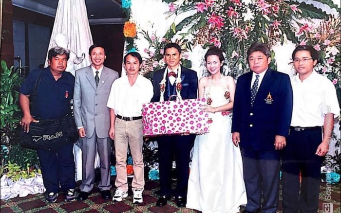 20 năm đong đầy tình cảm keo sơn của bầu Đức và Kiatisak