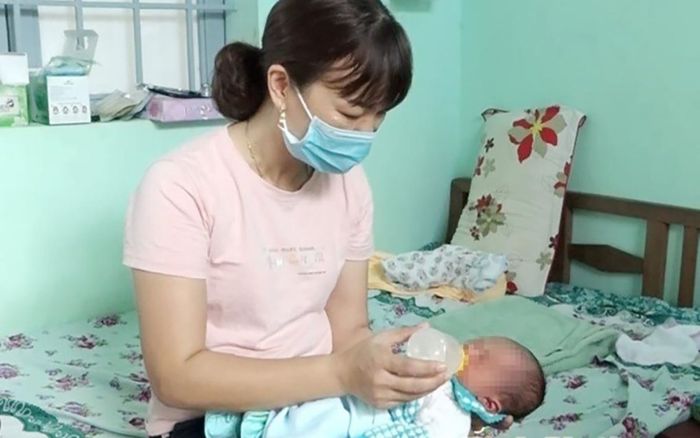 Phát hiện bé trai sơ sinh bị bỏ lại trong bọc nylon ở nghĩa trang