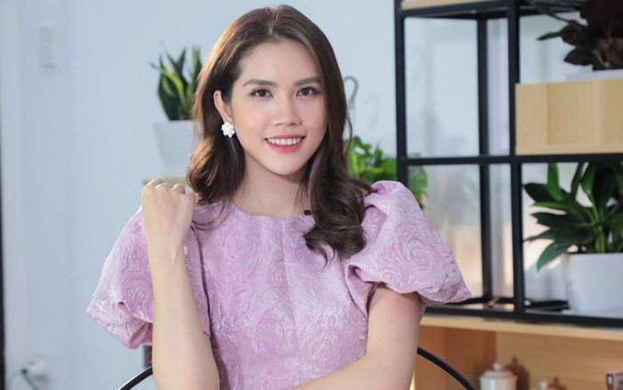 Mối tình giữa Minh Tiệp và Lý Nhã Kỳ bị khơi lại, vợ trẻ kém 13 tuổi của nam diễn viên phản ứng ra sao?