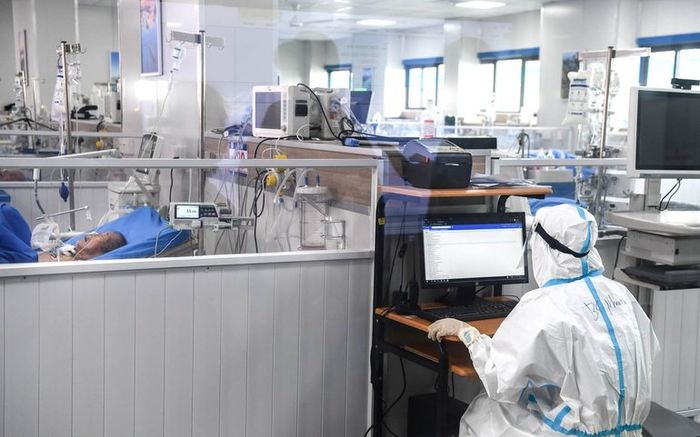 Sáng 13/1, cả chục nghìn F0 cộng đồng, Bộ Y tế "thúc" tiêm vaccine