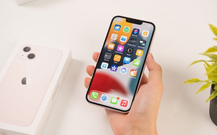 Không có tình năng này, iPhone 13 bị chê thụt lùi so với các thế hệ trước
