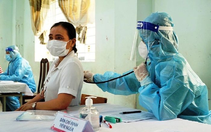 Sáng 18/1, ca mắc mới chưa "hạ nhiệt", hàng chục nghìn F0 cộng đồng