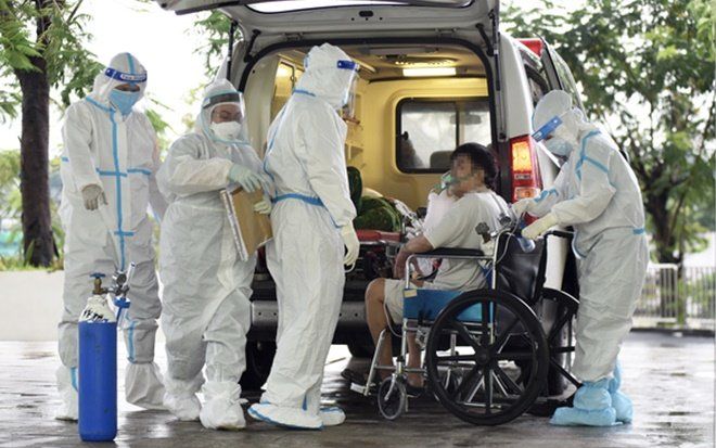 Tin COVID-19 ngày 19-1: Cả nước 15.959 ca mới, 142 ca tử vong, Hà Nội vẫn gần 3.000 ca