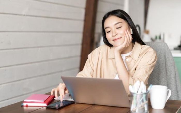 Thế nào là khoảng cách thế hệ, xem cách đón Tết giữa Gen Y và Gen Z là biết