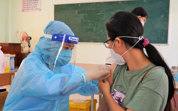 Sáng 25/1, ca mắc mới ở 61 tỉnh thành, 13 địa phương có ca nhiễm Omicron