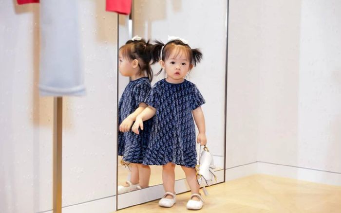 Bà xã Cường Đô La chuẩn 'đẻ thuê' khi hé lộ con gái Suchin thừa hưởng điều này từ bố