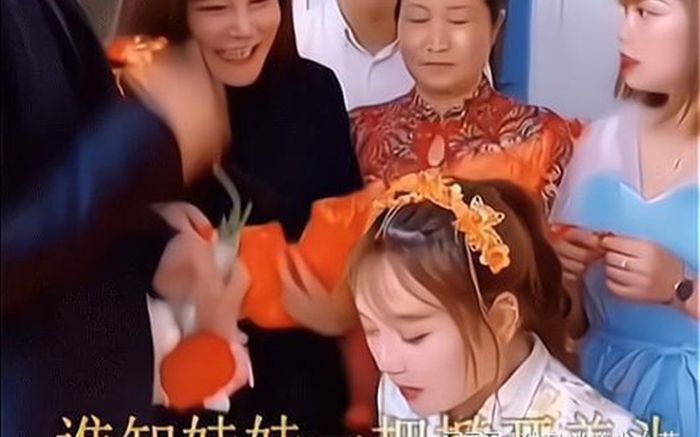 Cô dâu tát em chồng trước mặt mọi người gây sững sờ, nguyên nhân khiến dân tình tranh cãi