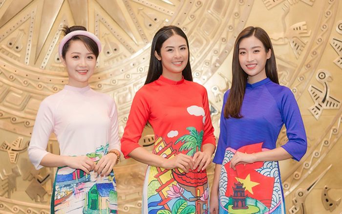 BTV thời sự Thu Hà đọ dáng bên 2 hoa hậu vẫn cực kỳ nổi bật, nhan sắc không hề kém cạnh