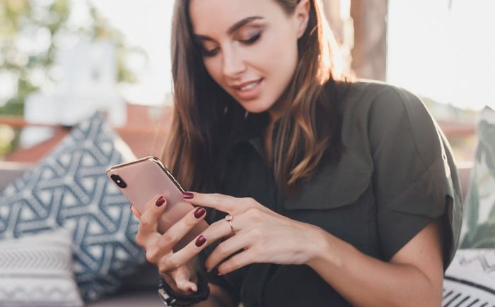 Doanh số smartphone tăng trong năm 2021 bất chấp đại dịch