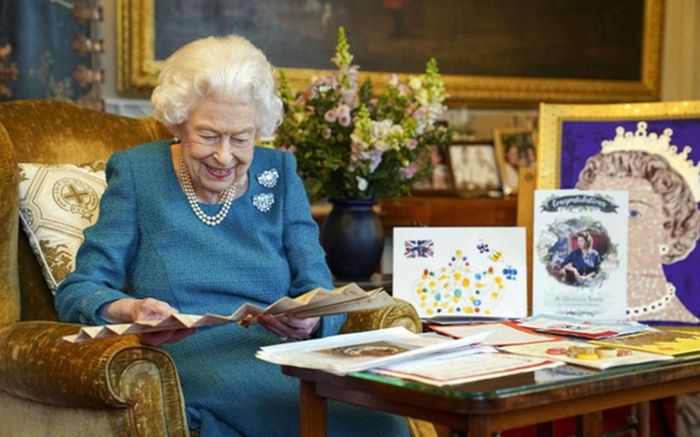 Vua chúa Anh 1.000 năm trước Nữ hoàng Elizabeth II không làm được điều này