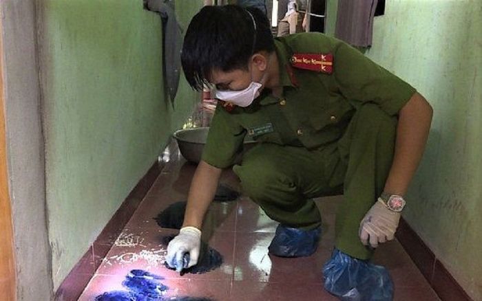 Bé trai 2 tháng tuổi nghi bị mẹ trầm cảm dùng dao sát hại thương tâm