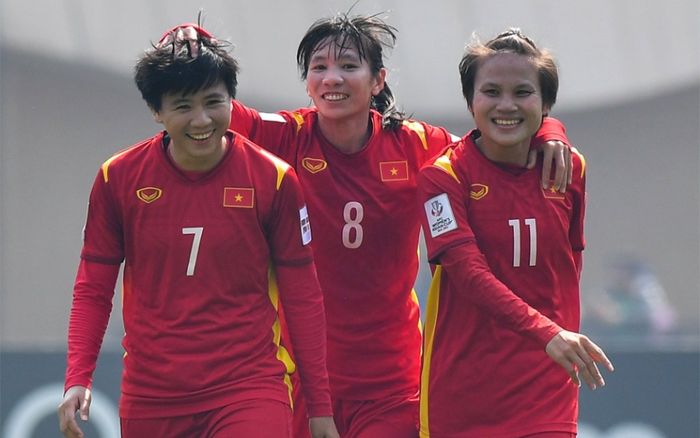 Người hùng Tuyết Dung: Vé dự World Cup là quà của tuyển Việt Nam mang về cho người hâm mộ