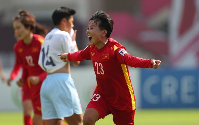 VIDEO: Cận cảnh bàn thắng đẳng cấp của Bích Thùy giúp Việt Nam giành vé World Cup lịch sử