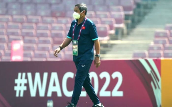 Tin vui cho tuyển nữ Việt Nam: HLV Mai Đức Chung vẫn cầm quân để tranh HCV SEA Games 31