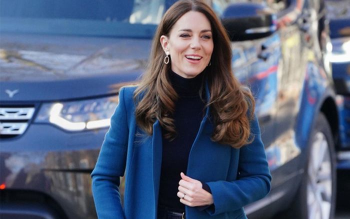 Ngạc nhiên chưa, công nương Kate cũng chỉ dùng khuyên tai giá vài chục ngàn đồng!