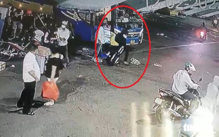 Vụ tìm thấy thi thể nam sinh mất tích trên sông Sài Gòn: Chỉ cầm 1,4 triệu đồng để vào TP.HCM nhập học