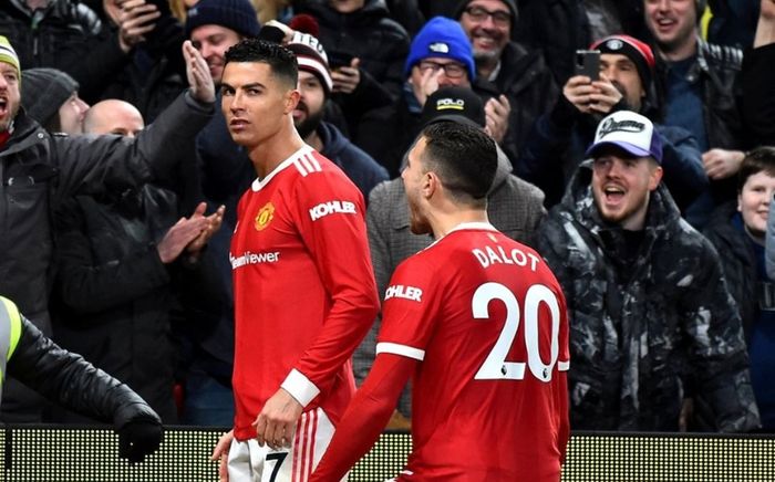 Ronaldo ghi bàn trở lại, Sir Alex nở nụ cười rạng rỡ