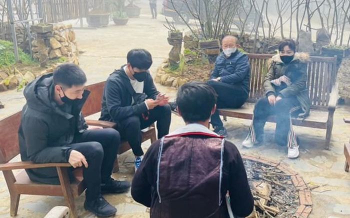 Ông Park đưa bà xã đi du lịch Sa Pa