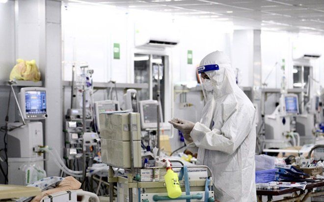 Tin COVID-19 chiều 16-2: TP.HCM 620 ca mới, không có ca tử vong, Hà Nội 3.888 ca mới