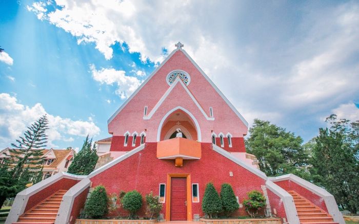 Có gì tại địa điểm Sơn Tùng từng tiết lộ muốn chọn làm nơi tổ chức đám cưới?