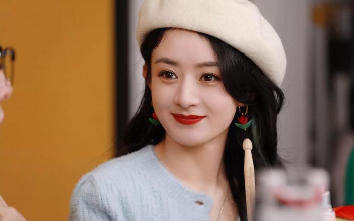 Nghi vấn Triệu Lệ Dĩnh có bồ mới, nguyên nhân đến từ hành động lộ liễu này?