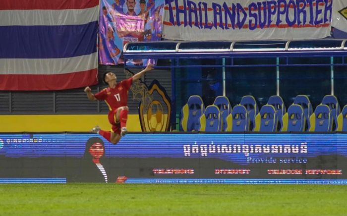 Tại sao HLV U23 Thái Lan phải nói 'tôi khâm phục ý chí Việt Nam'?