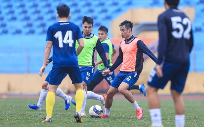 Lên sẵn kế hoạch bán vé, trận Hà Nội FC vs Thanh Hóa bất ngờ bị hoãn vô thời hạn