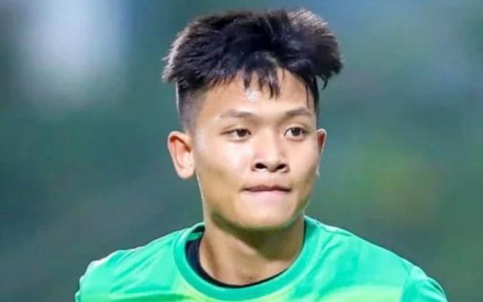 Đằng sau chuyện thủ môn Liêm Điều đá tiền đạo U23 Việt Nam là hành trình như phim