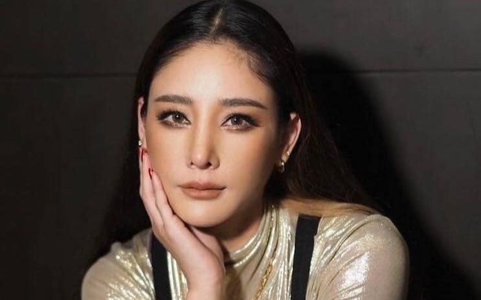 Cuộc tìm kiếm nữ diễn viên 'Chiếc lá cuốn bay' bị rơi xuống sông Chao Phraya bị hoãn vì lý do này