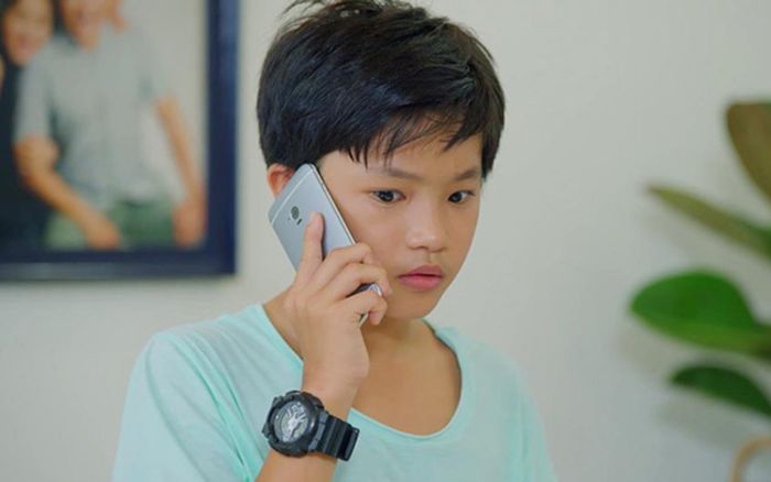 Lê Phương, Thúy Ngân cùng dàn sao Việt nức nở khi hay tin 'Út Khoa' trong Gạo nếp gạo tẻ qua đời