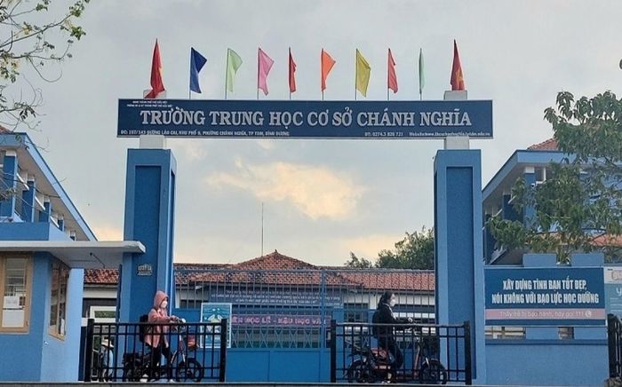 Nữ học sinh lớp 9 bị mẹ bạn đánh nhập viện ở Bình Dương