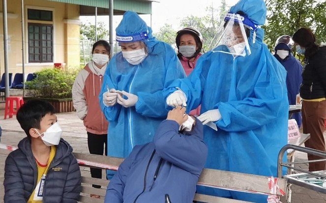 Ngày 3/3: F0 tăng vọt, Việt Nam đứng thứ 30 thế giới số ca mắc Covid-19