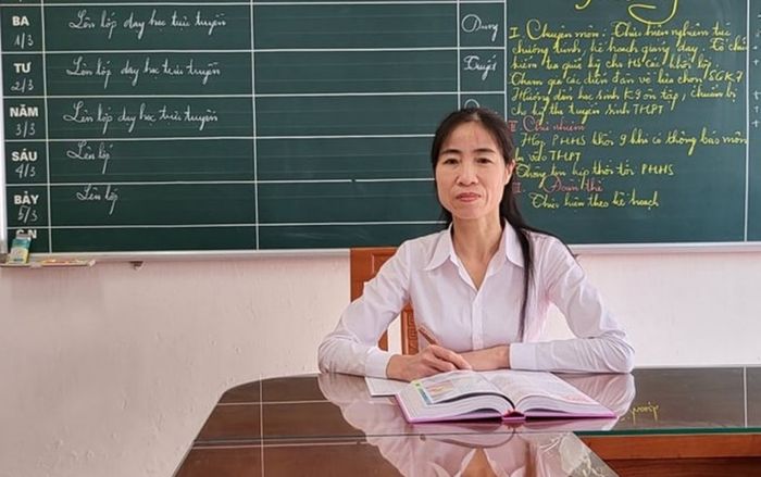 Bài thơ 'Khi em là F0' của nữ hiệu trưởng khiến nhiều người xúc động
