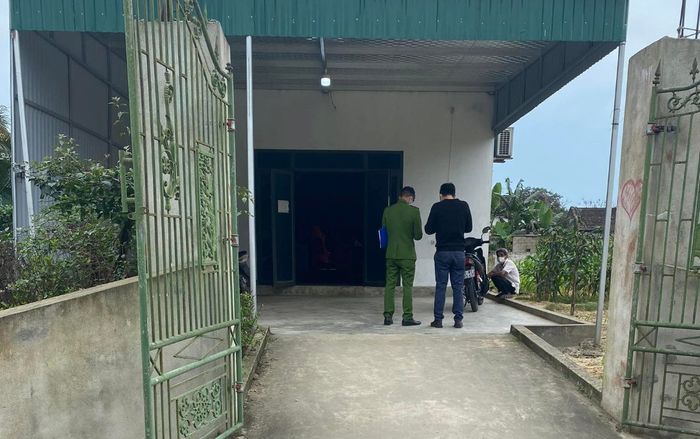 Mâu thuẫn cá nhân, nam thanh niên 17 tuổi đâm người tử vong giữa quán internet