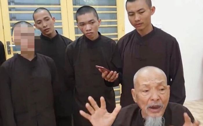 Công an tỉnh Long An khám xét Tịnh thất Bồng Lai