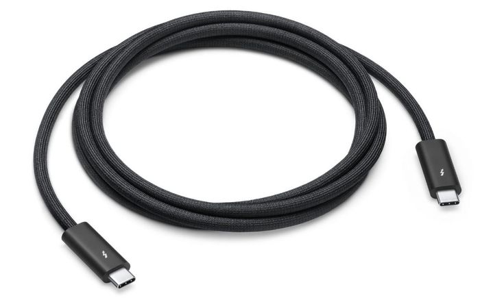 Apple gây tranh cãi vì bán sợi cáp với giá lên tới gần 3 triệu đồng