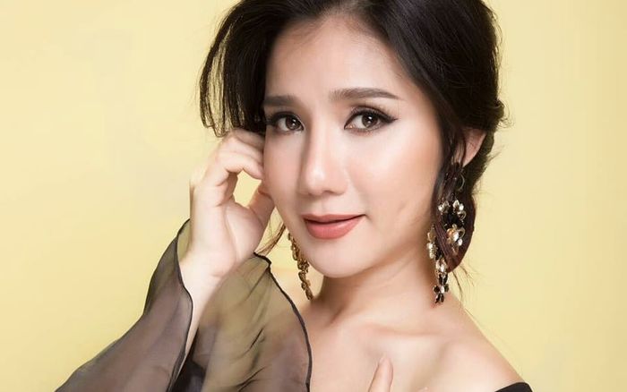 Nối gót Ngô Thanh Vân, Cát Tường thông báo tìm người yêu kém 11 tuổi