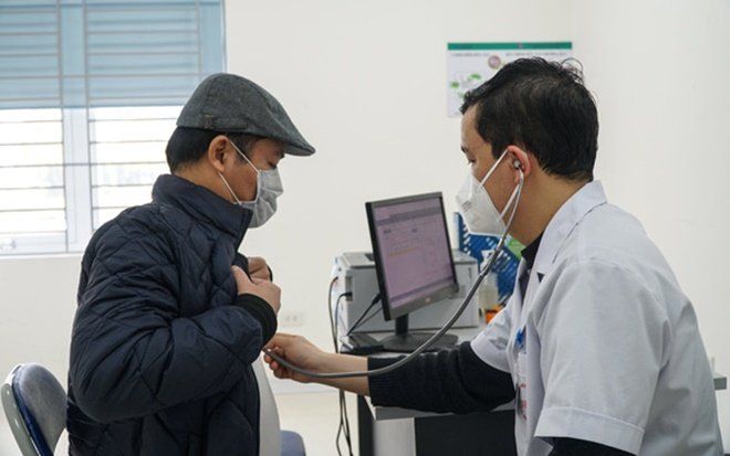 Tin COVID-19 chiều 16-3: Số mắc mới lên trên 180.500 ca, Hà Nội, TP.HCM đều giảm