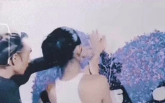 U là trời! Binz công khai 'nóc nhà' Châu Bùi trên mạng xã hội