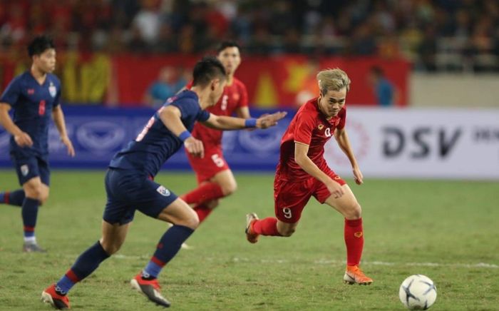FPT Play sở hữu bản quyền AFF Cup 2022 và AFC Champions League có HAGL đá