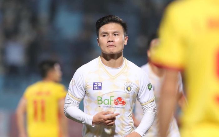 Đến các CLB Thái Lan còn 'lắc đầu', Quang Hải có đủ tầm đi châu Âu?