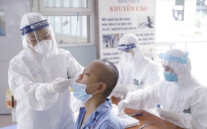 Tin sáng 24-3: Đã tiêm trên 202 triệu mũi vắc xin COVID-19, có tiếp tục nghiên cứu vắc xin nội?