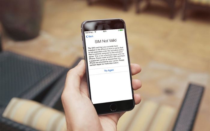 Người dùng iPhone lock tại Việt Nam cảnh báo không reset máy